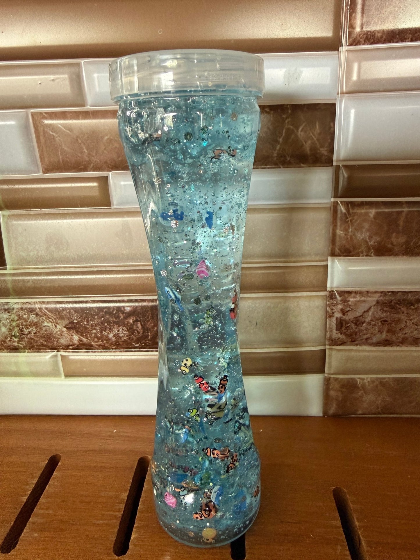 Liquid Motion Sensory Tube - Elevated Wings