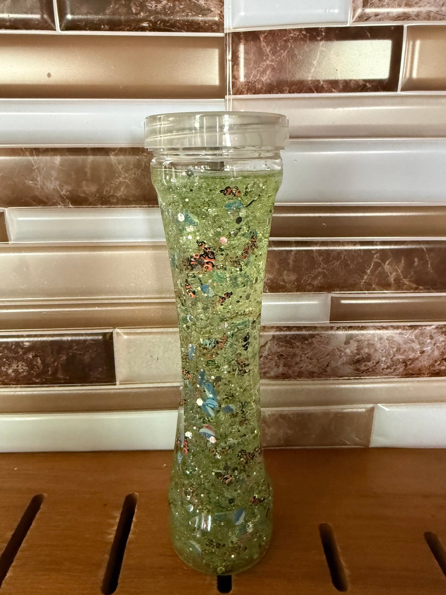 Liquid Motion Sensory Tube - Elevated Wings